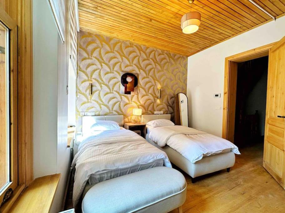 Refurbished Triplex In Taksim Villa Istanbul Exterior photo